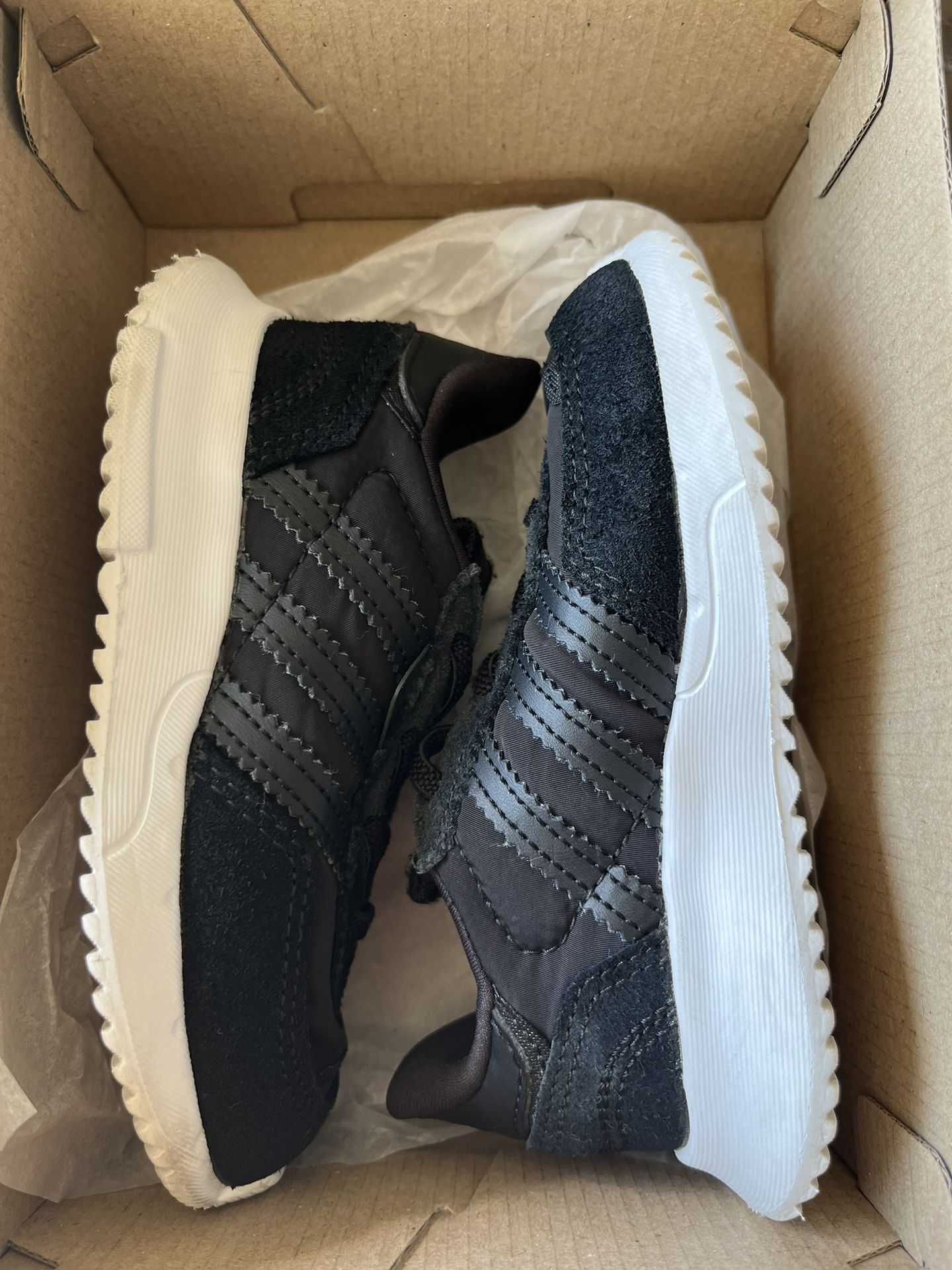 Adidas Size 8 Toddlers