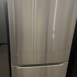 VISSANI MDBF18SS 18.7 cu. ft. Bottom Freezer Refrigerator 1HRL