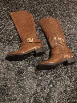 Brown Carmel Color Leather Boots Size 7