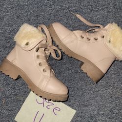 Boots Size 11