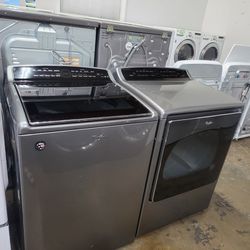 SET  WHIRPOOL WASHER And ELECTRIC Dryer 