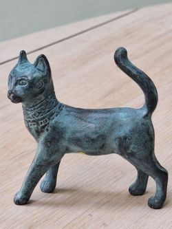 Franklin Mint Bronze Distressed Look Cat