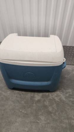 Cooler