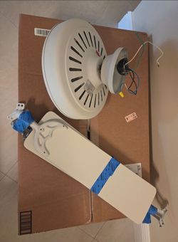 52 inch ceiling fan great condition. 3 speeds. Works great. Does NOT come with light fixture shown in last picture
