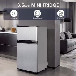 Mini Refrigerator for Bedroom 3.6 Cu.Ft Small Refrigerator with Freezer for Bedroom Office, Compact Single Door Thermostat Adjustable Low Noise, Silve