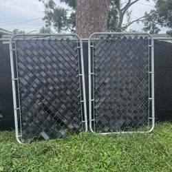 2 Gates (Chain Link 4x5)