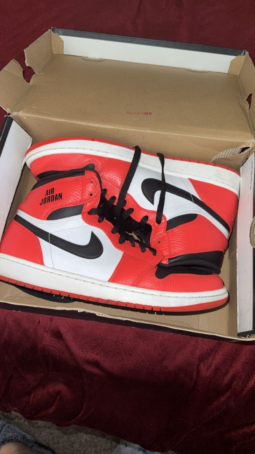 Air Jordan Retro 1 High