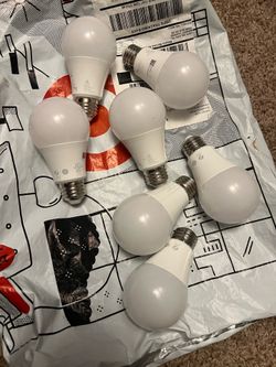 7 Zigbee Smart LED Light Bulbs – Works Great – $25 OBO