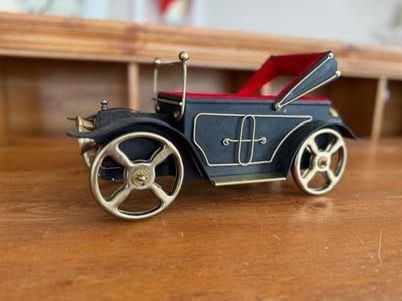 Vtg 60s "1918 Ford Car Bar Caddy “MUSICAL " HOW DRY I AM"