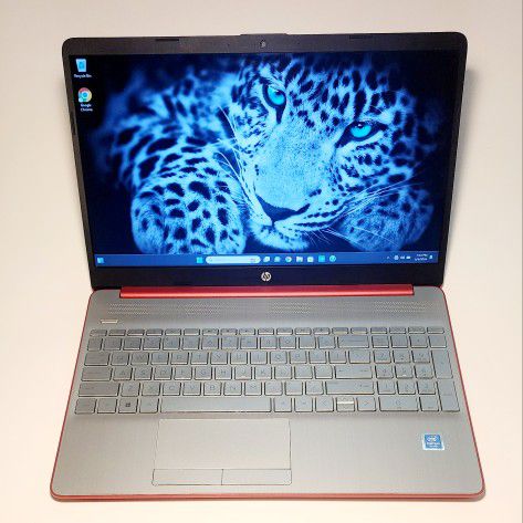 HP Laptop 15.6" Like New SSD✅️ (3G48)