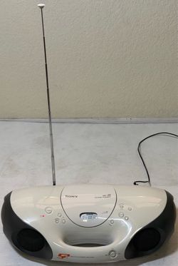 Sony ZS-X10 Personal Audio System MegaBass Boom Box FM/AM CD Player Tested