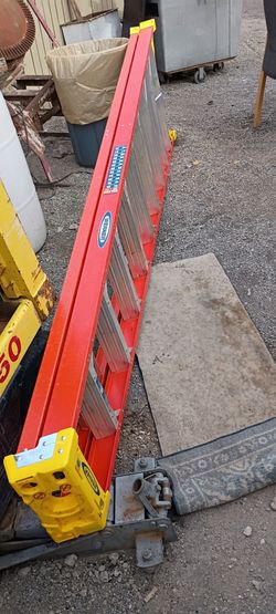 Werner Fiberglass Extension Ladder