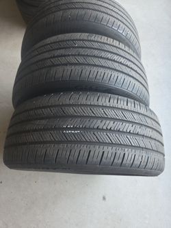 Giticomfort And Use Condition Three Tires.      50% Tread