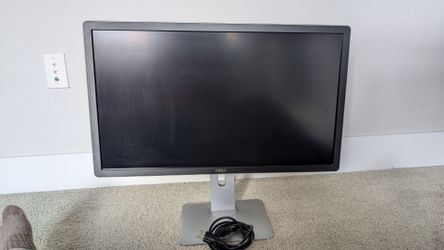 Dell P2715Q 27" 4K UHD Monitor (3840×2160) IPS – Excellent Condition w/ Box