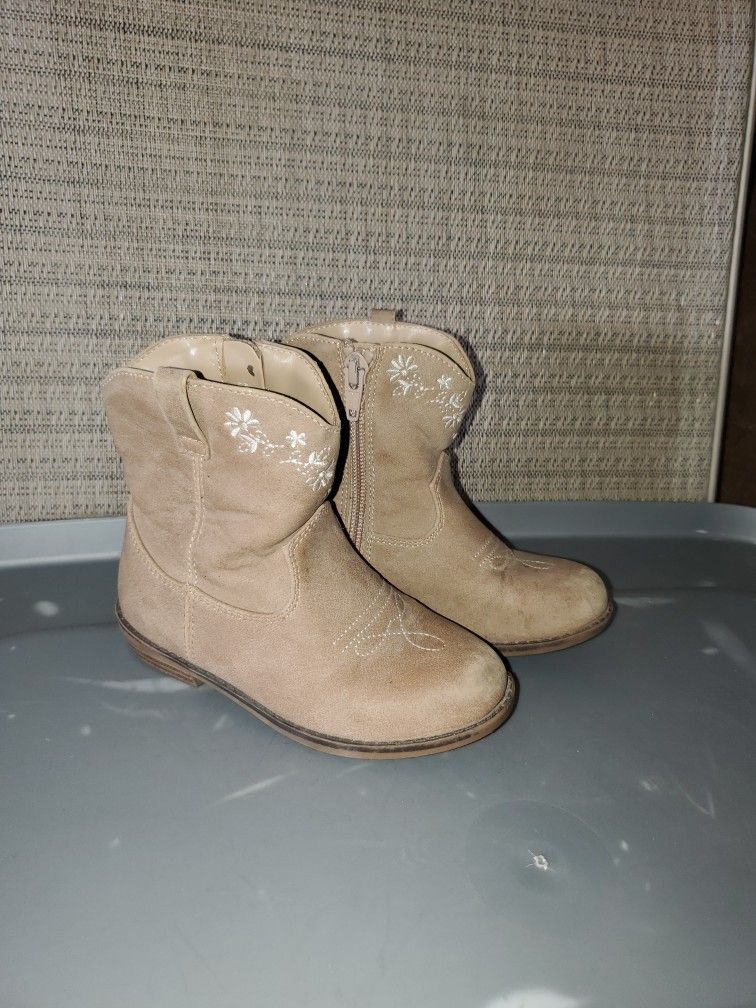 Girl Size 8 Shoes