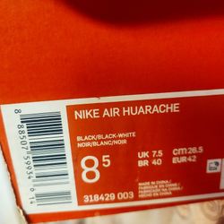 NIKE AIR HUARACHE