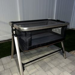 Mo Baby Crib Portable