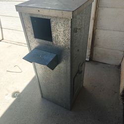Parrot  Nest Box