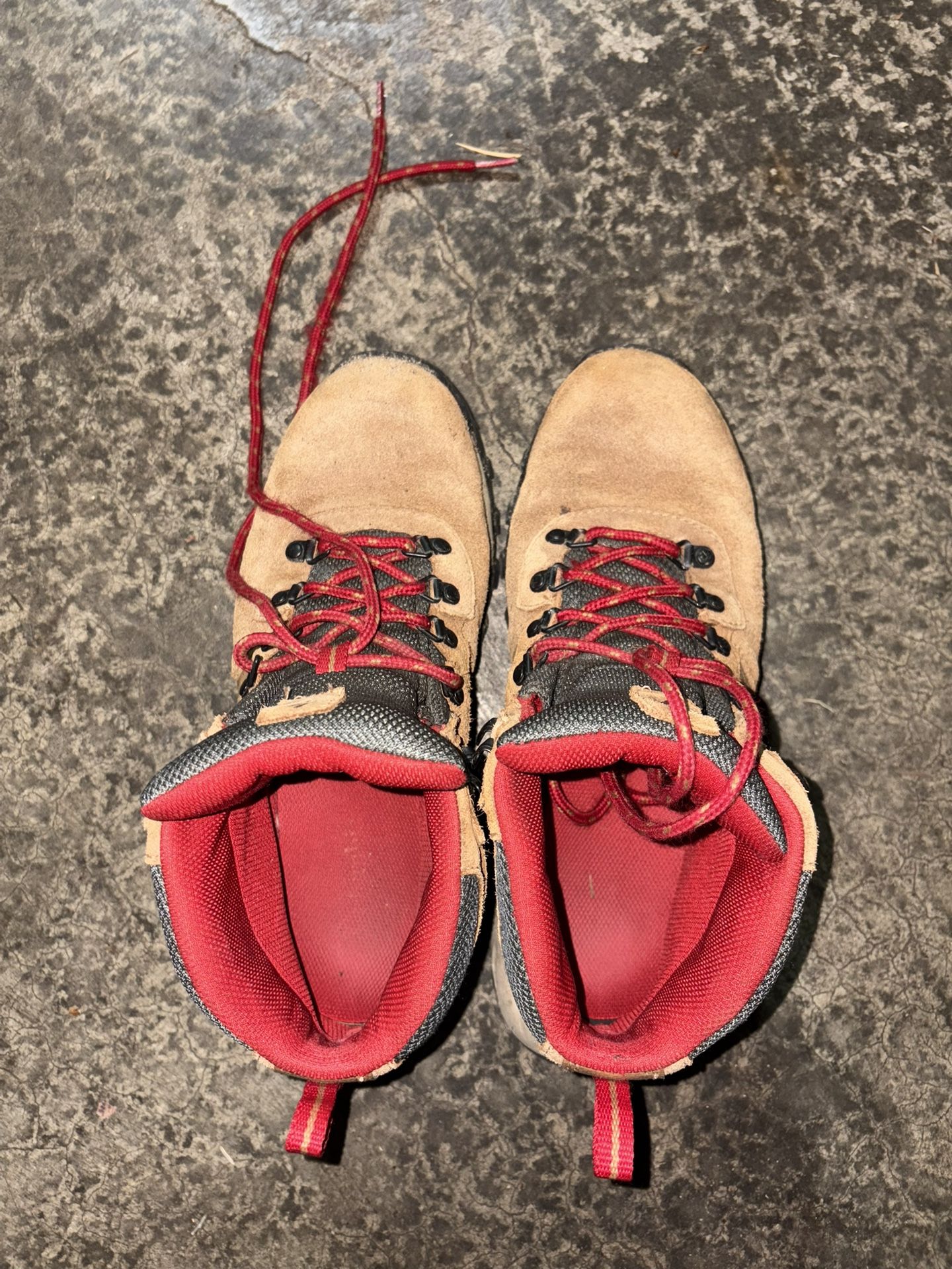 Columbia Hiking Boots Men’s