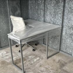 Desk And Chair 