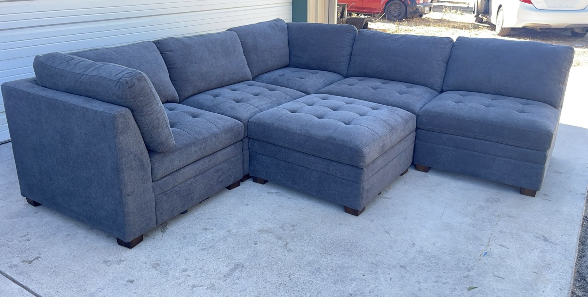 6 PIECE MODULAR SECTIONAL WITH OTTOMAN for Sale in Turlock, CA OfferUp