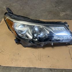 2013-2015 Toyota RAV4 OEM right headlight