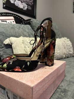 Floral Heels Size 9