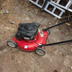 Briggs& Stratton Mulching Lawn Mower