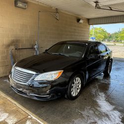 2012 Chrysler 200 Limited 