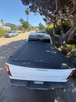 Truck covers usa american roll cover