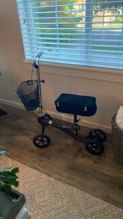 Knee scooter