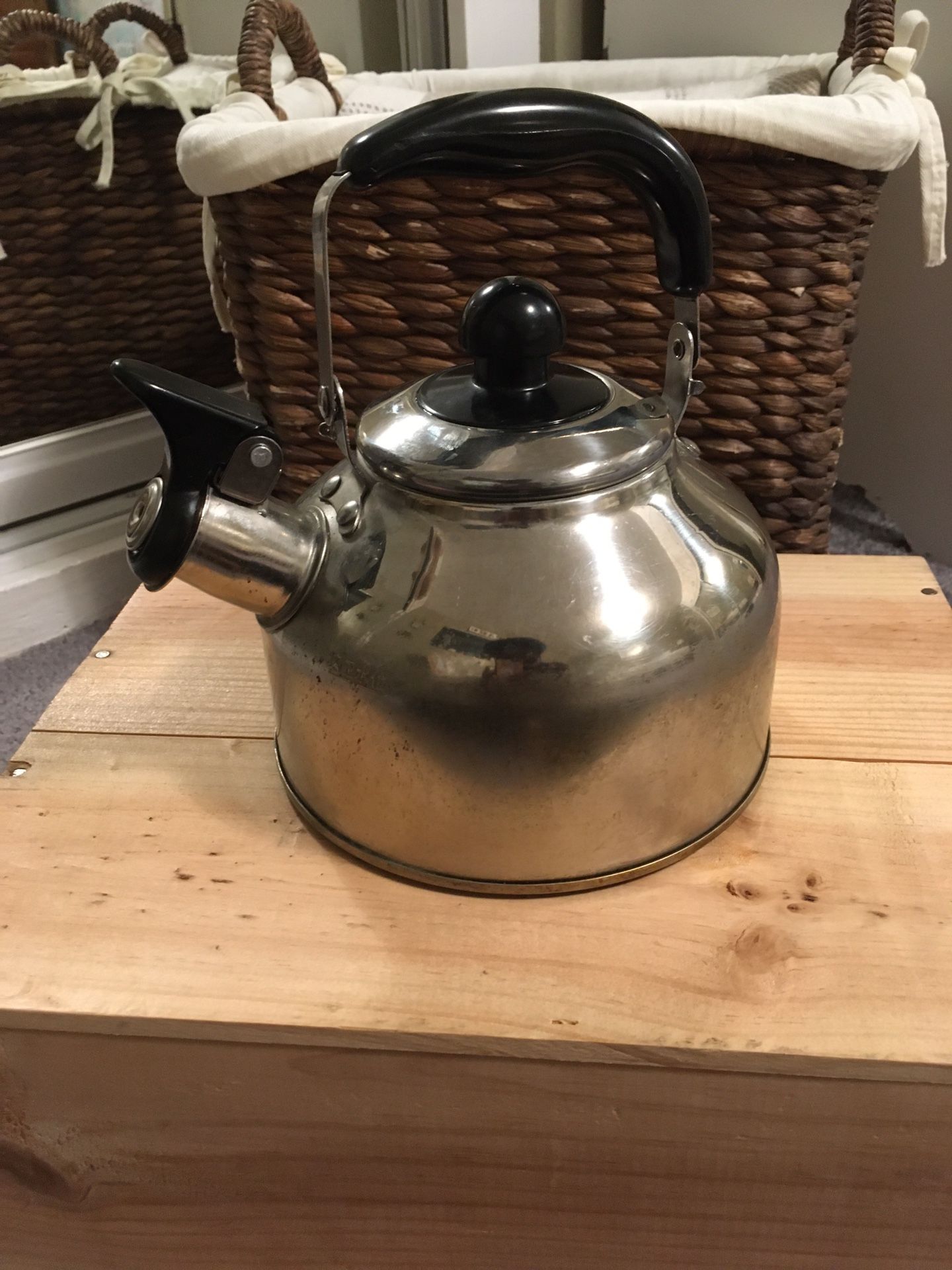 Small Kettle 