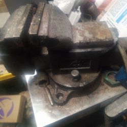 4"Bench Vice