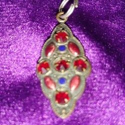 Vintage Finely Decorated Pendant Charm. 5 Red Stones ( Garnet ) ?  4 Carbochon stoned Embellish this Beautiful In Brass.