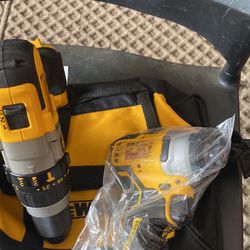 Dewalt DCD 985 1/2”‘Cordless Drill Hammer 3 Speed.  DCF 809 1/4”(6mm) Cordless Impact Driver Atomic.  Tool only.  Solo Herramienta.