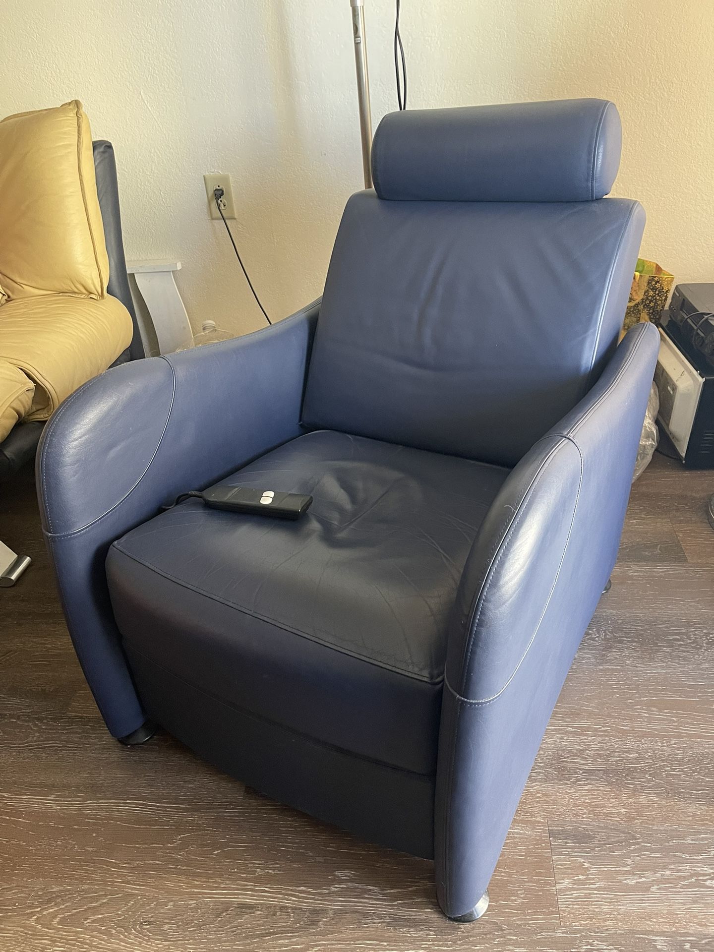 German OKIN Motor Recliner Leather Arm Chair