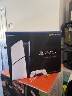 PS5 Digital (Slim)