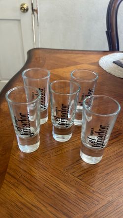 Vasitos  para el tequila el jimador set de 5 de vidrio