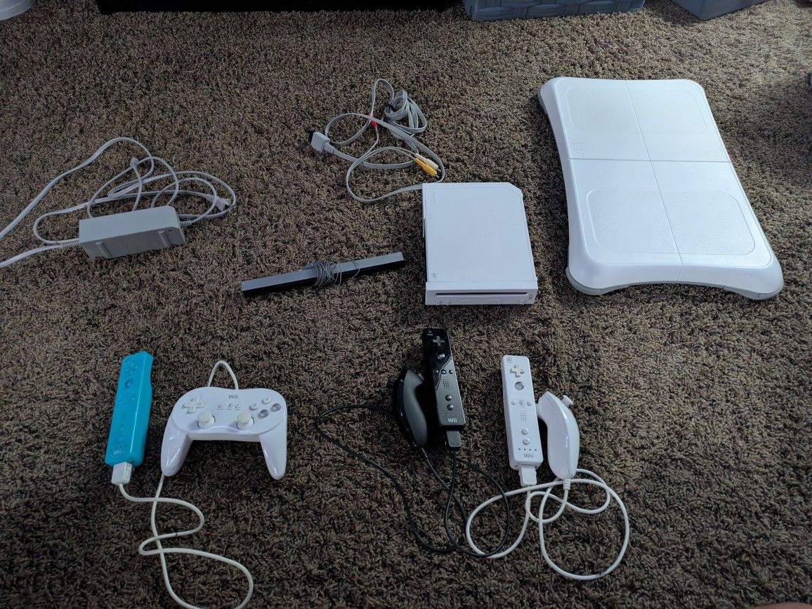 Nintendo Wii Bundle
