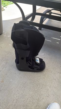Left medical Boot 