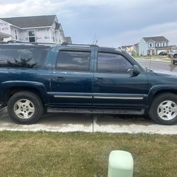 2005 Chevy Suburban 