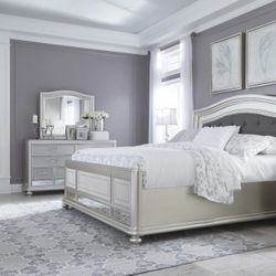 Coralayne Silver Upholstered Panel Bedroom Set

