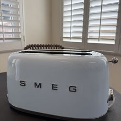 Smeg Toaster