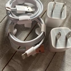 2x Chargers For Iphone New 20$
