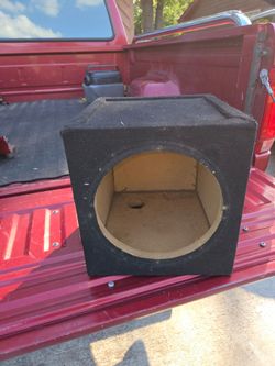 Speaker box