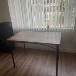 Sets Of Table And Chair 