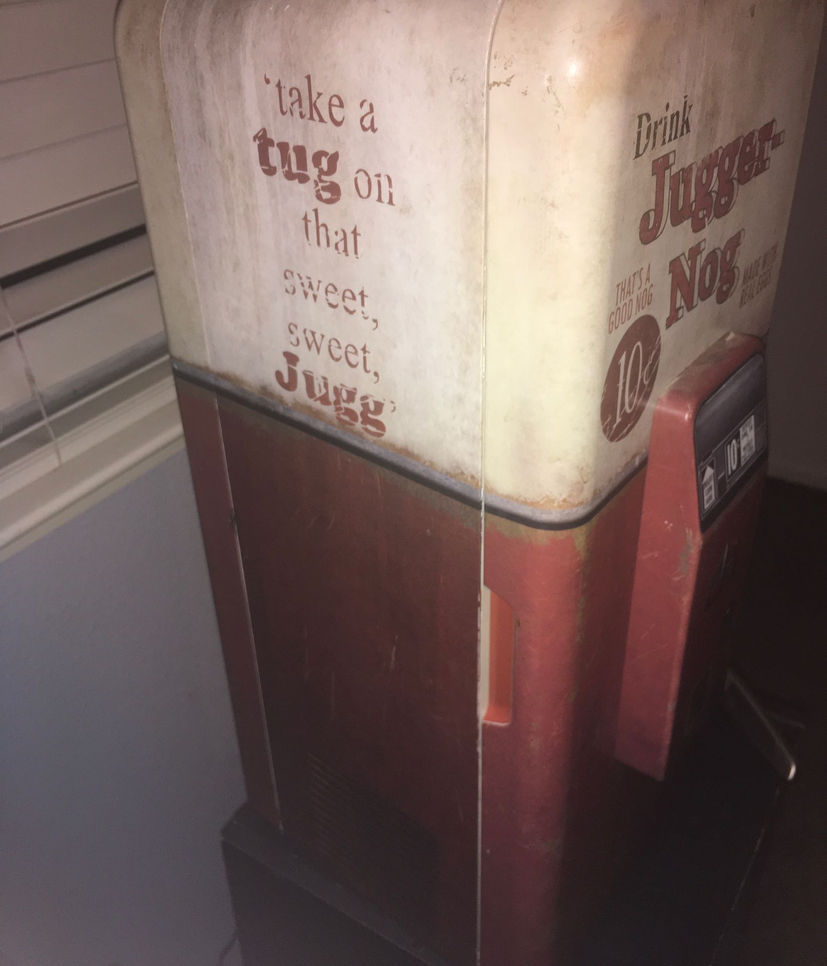 Limited edition black ops 3 working juggernog mini fridge with sounds