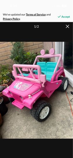 Kid  car Barbie