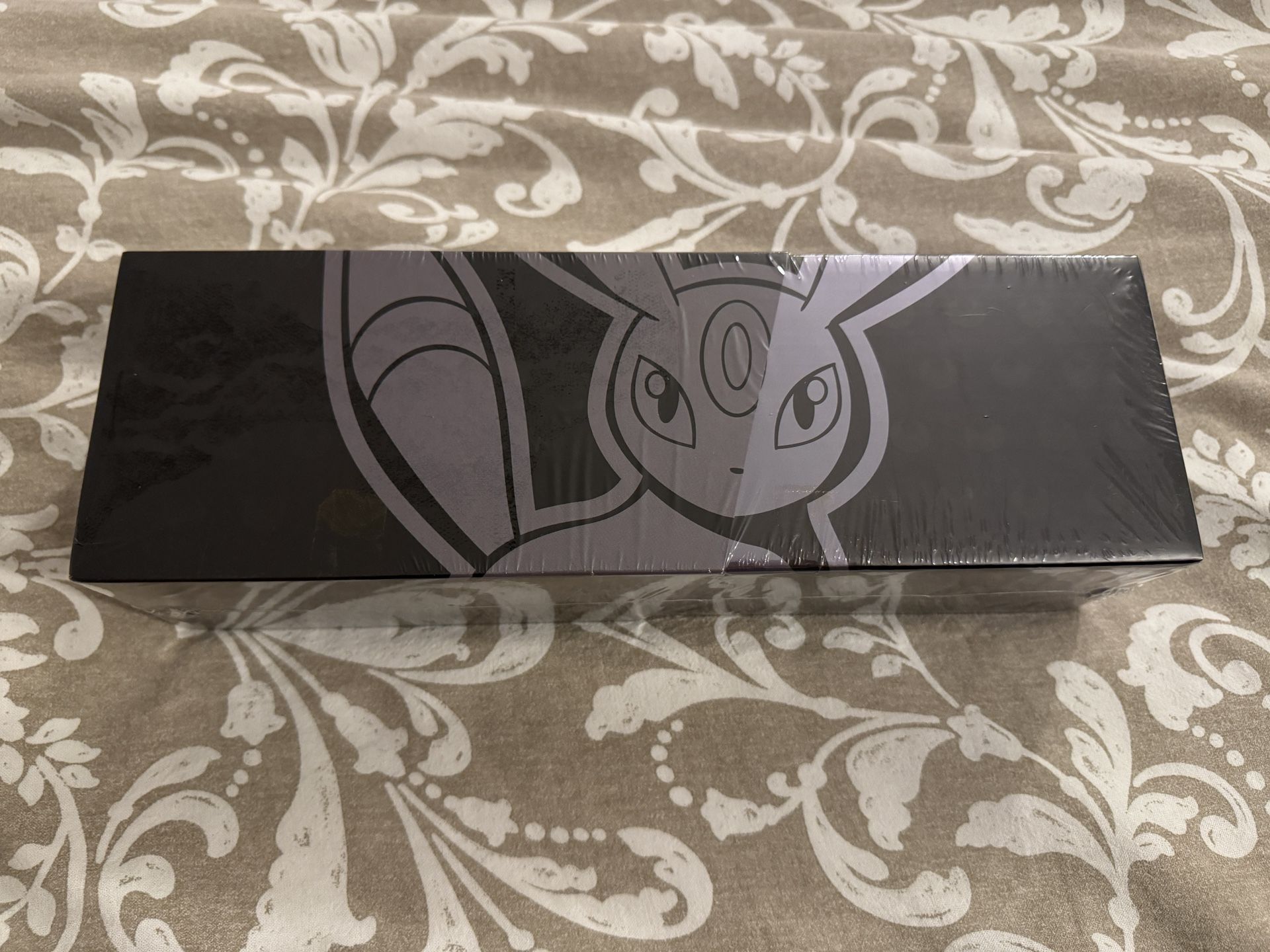 Pokemon Umbreon Box Chinese 25th Anniversary Collection
