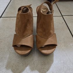 High Heels Size 7.5